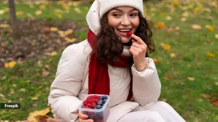 Satisfy your hunger pangs during winter with these 9 healthy snacks