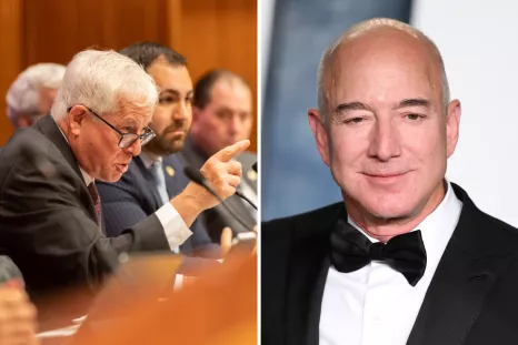 Jeff Bezos Under Pressure to Remove Pro-Palestinian Merchandise From Amazon