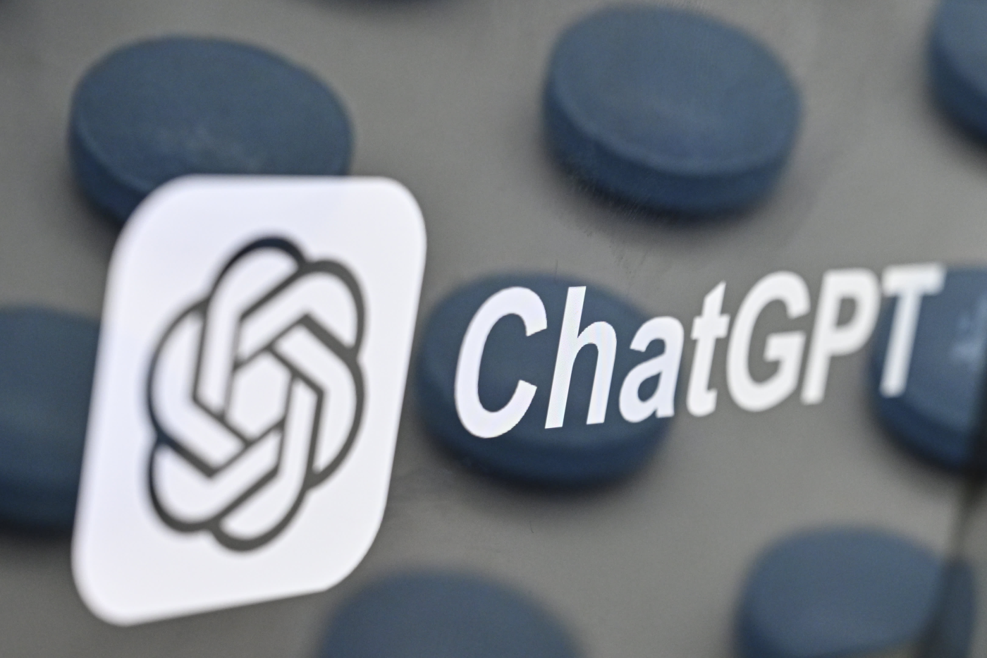 Free ChatGPT may incorrectly answer drug questions, study says