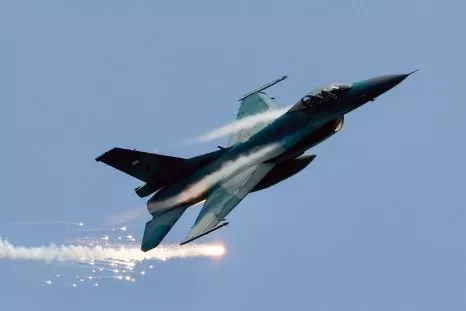 Ukraine F-16 Speculation Mounts as Russia Loses 8 Fighter Jets in 3 Weeks