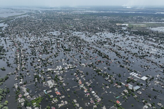  concludes at least hundreds died in floods after Ukraine dam collapse, far more than Russia said