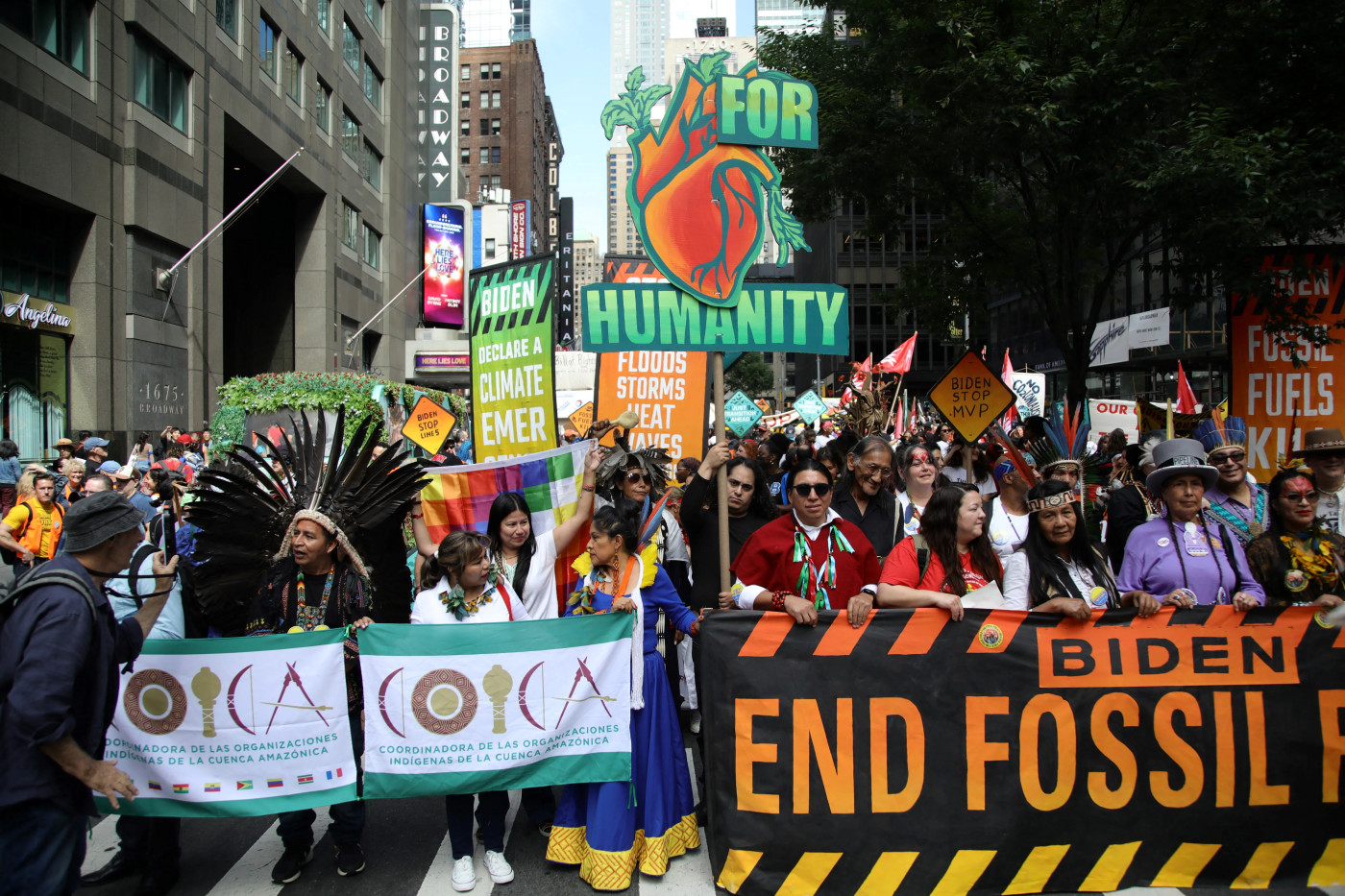 Tens of thousands rally in New York demanding end to fossil fuels