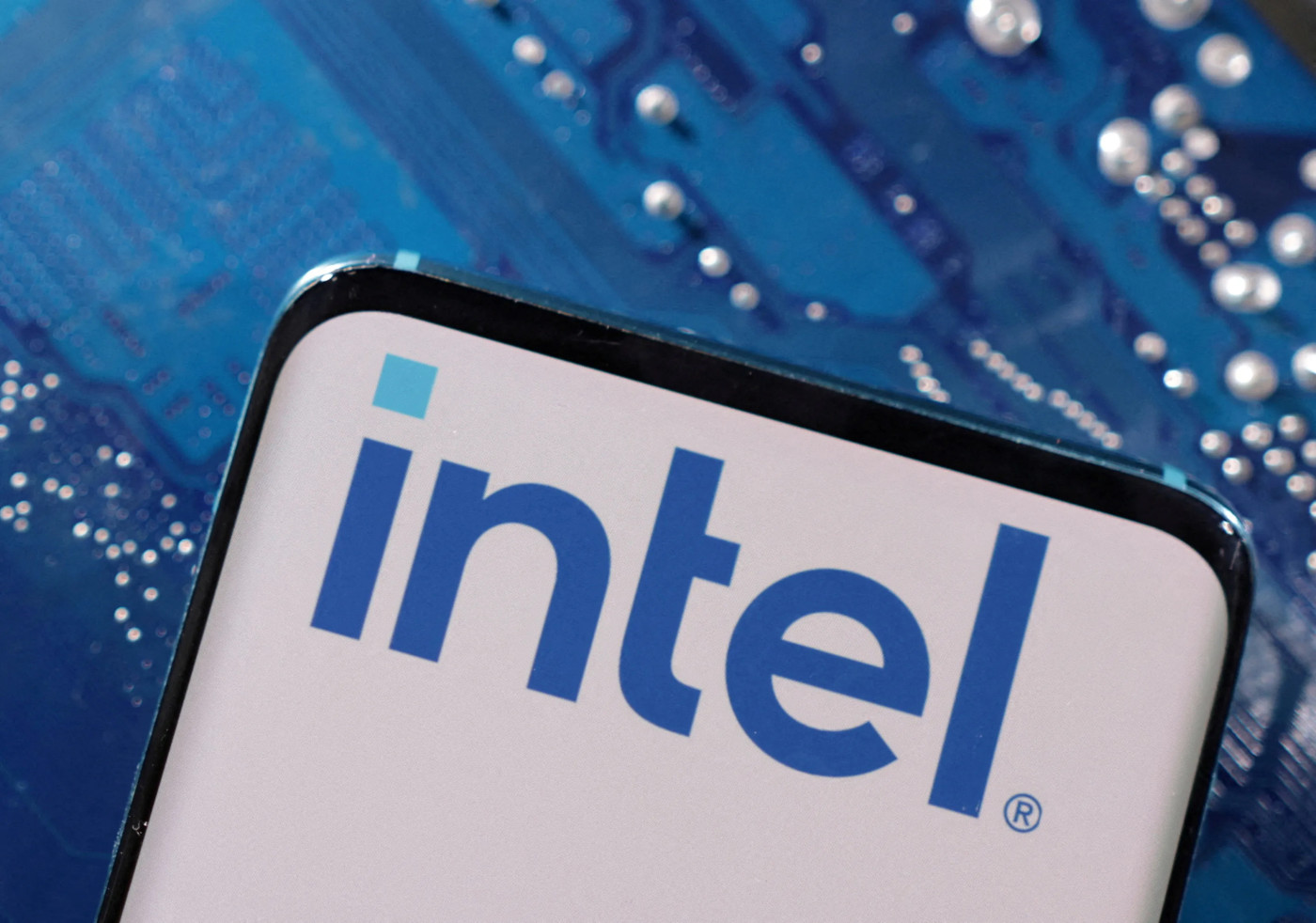 Israel grants Intel $3.2bn for new $25bn chip plant