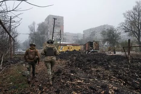 Russia Shot Unarmed Ukrainian Soldiers As They Surrendered, Kyiv Says