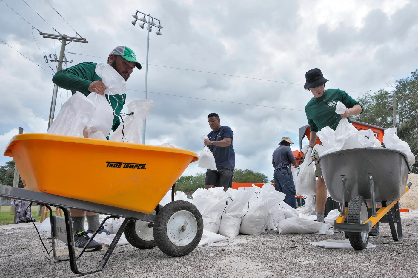 DeSantis urges Florida residents to prepare for incoming storm Idalia