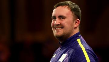 Sixteen-year-old darts prodigy Luke Littler advances to semi-finals of world championships