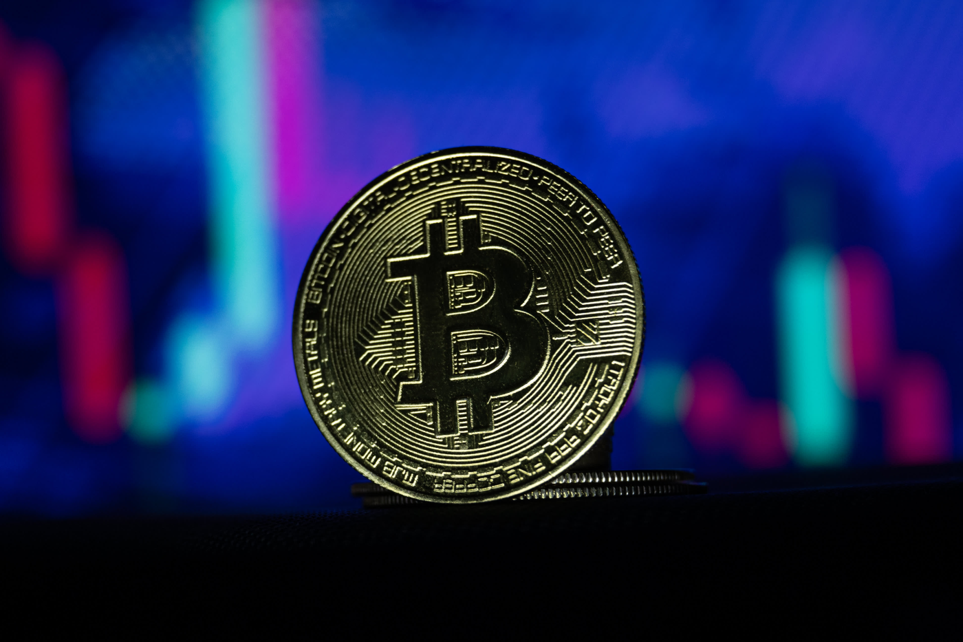 Bitcoin losses accelerate following ETF launch, while ether heads for an 18% gain on week