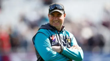 ‘It was extremely tough’: Mickey Arthur on hostile Ahmedabad crowd during India vs Pakistan World Cup match