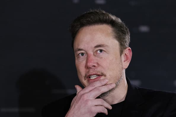 Elon Musk wants more control of Tesla, seeks 25% voting power