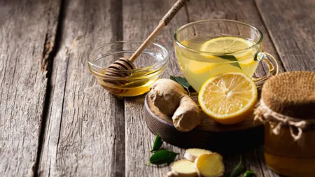 What happens to your body if you drink lemon and honey water every day in winter?