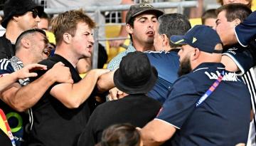 Football: Wellington Phoenix seek bans for unruly spectators during A-League draw against Melbourne Victory