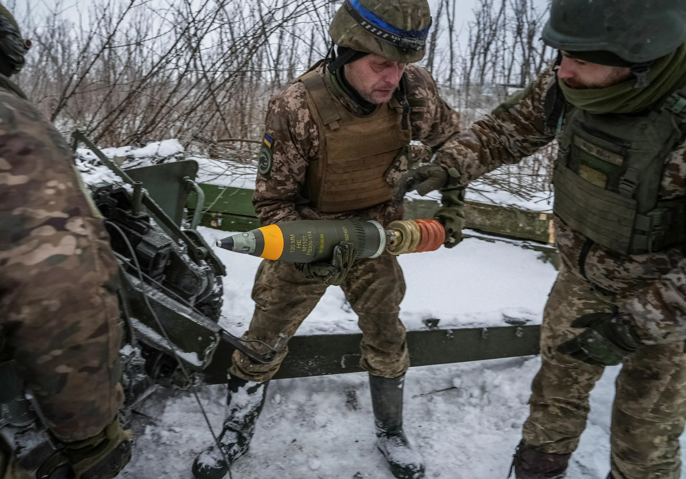 Ukraine lawmakers pass first reading of mobilisation bill