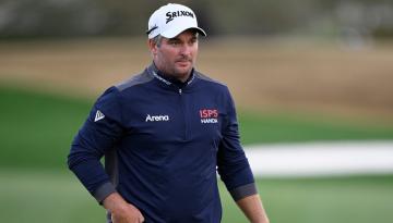 Golf: Ryan Fox plummets off pace during disastrous third round at rain-plagued Phoenix Open