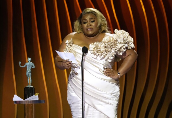 Da’Vine Joy Randolph wins at the SAG Awards, streaming on Netflix