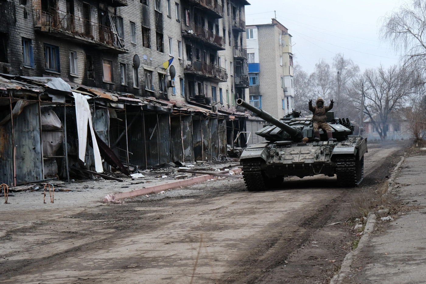 Should Russia pay Ukraine to rebuild – or even to defeat its own invasion?