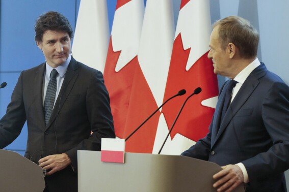 Polish, Canadian leaders discuss boosting Ukrainian food exports to hungry countries outside Europe