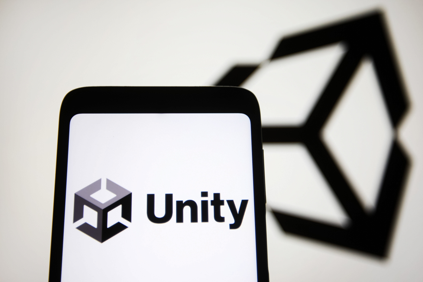 Unity shares sink on weak guidance