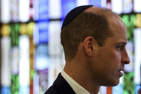 Prince William condemns antisemitism during visit to London synagogue