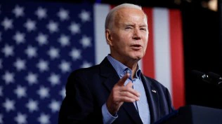 Biden says he never meant to keep classified documents. Hur stands by report on president’s memory