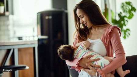 Can breast milk go stale? Common breastfeeding myths debunked