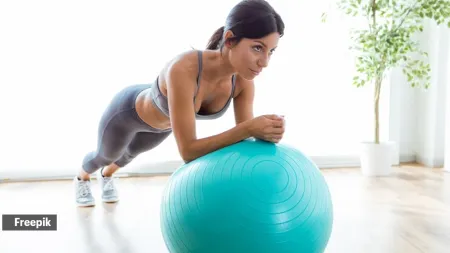 Why you should workout with an exercise ball