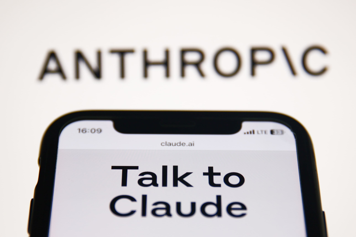 Anthropic is lining up a new slate of investors, but the AI startup has ruled out Saudi Arabia