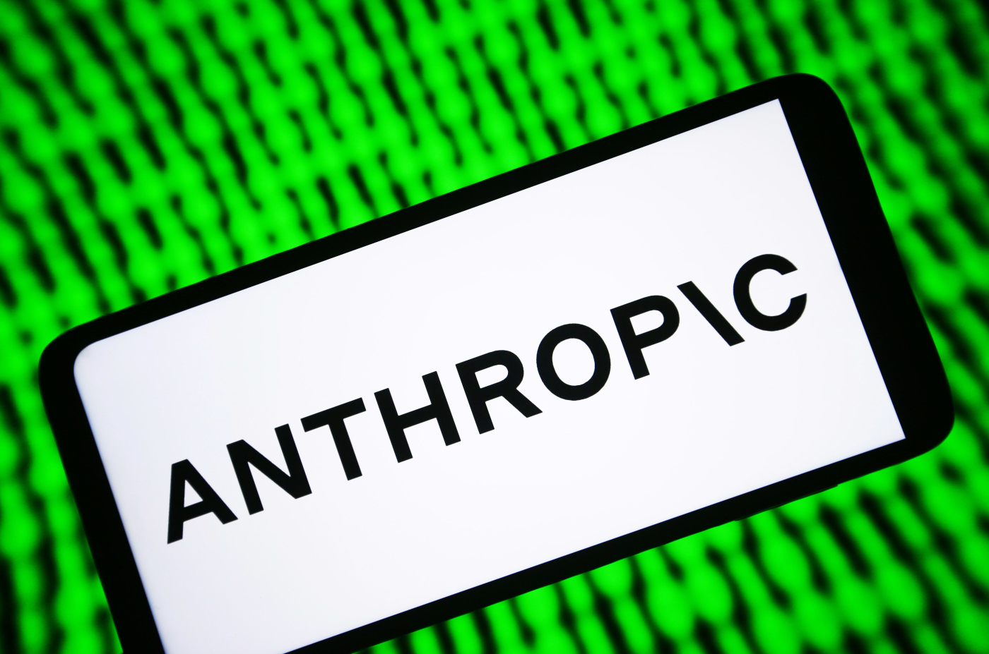 FTX estate selling majority stake in AI startup Anthropic for $884 million, with bulk going to UAE