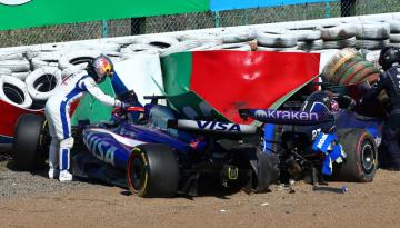 Motorsport: Kiwi Liam Lawson's rival Daniel Ricciardo crashes out of Japan F1 Grand Prix, Max Verstappen streaks to victory