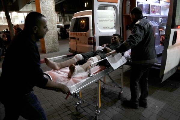 Israeli settlers rampage through a West Bank village, killing 1 Palestinian and wounding 25