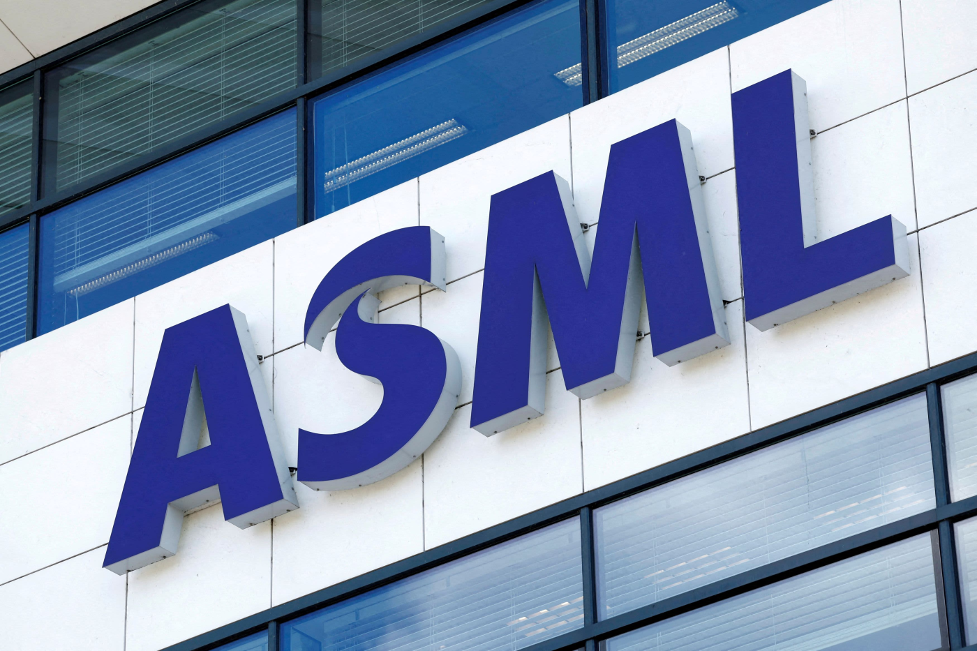 Dutch minister confident ‘crown jewel’ chip firm ASML will stay in Netherlands after threat to leave