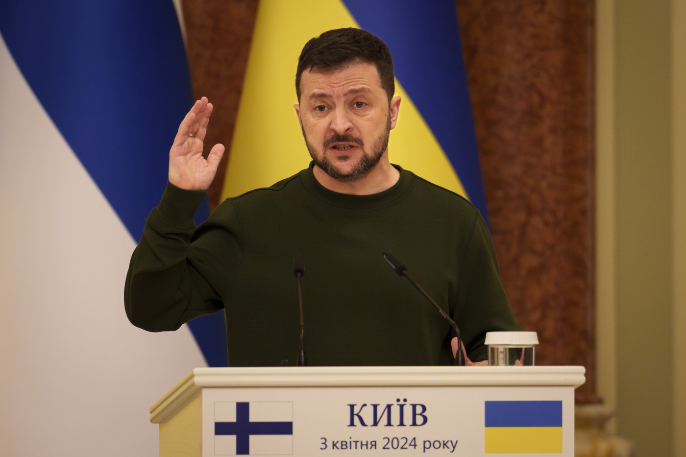 Poland arrests man over suspected plan to kill Ukraine’s Zelenskyy