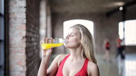 Why you must never drink fruit juice on an empty stomach