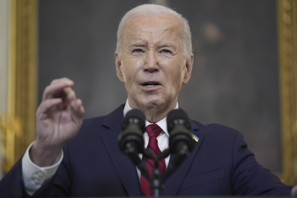 Biden signs a $95 billion war aid measure with assistance for Ukraine, Israel and Taiwan