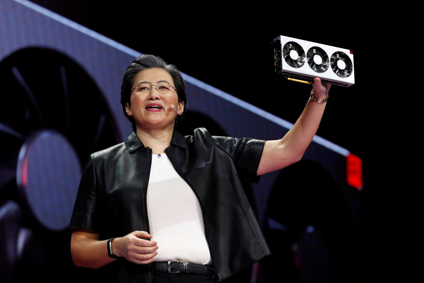 AMD's data center business grew 80% but the stock is down