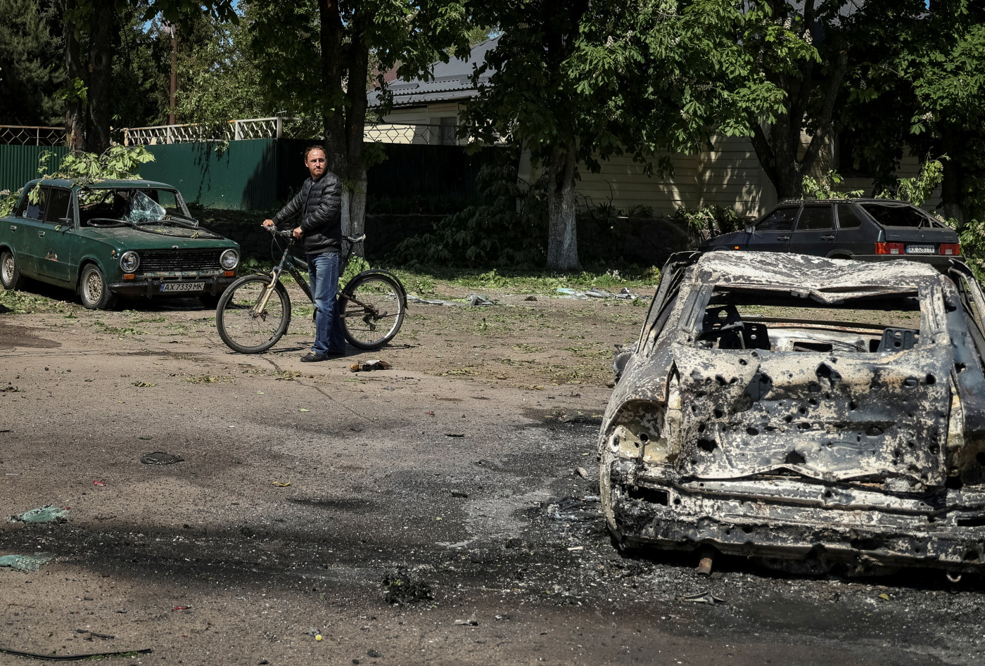 Russia seizes more ground in Ukraine’s east as Kyiv’s forces await supplies