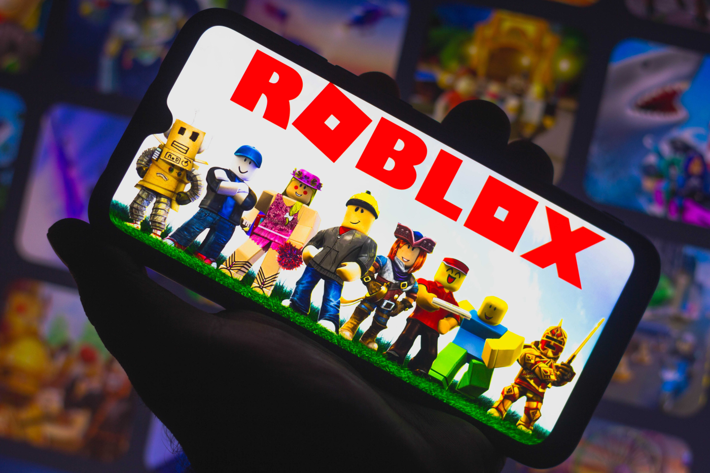 Roblox shares drop more than 20% as company cuts annual bookings forecast on muted player spending