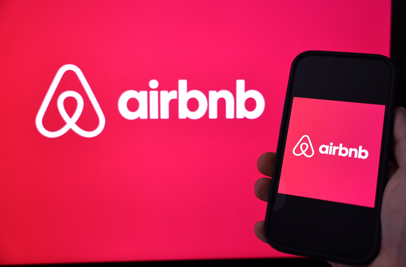 Airbnb beats earnings expectations for first quarter but offers weaker-than-expected guidance