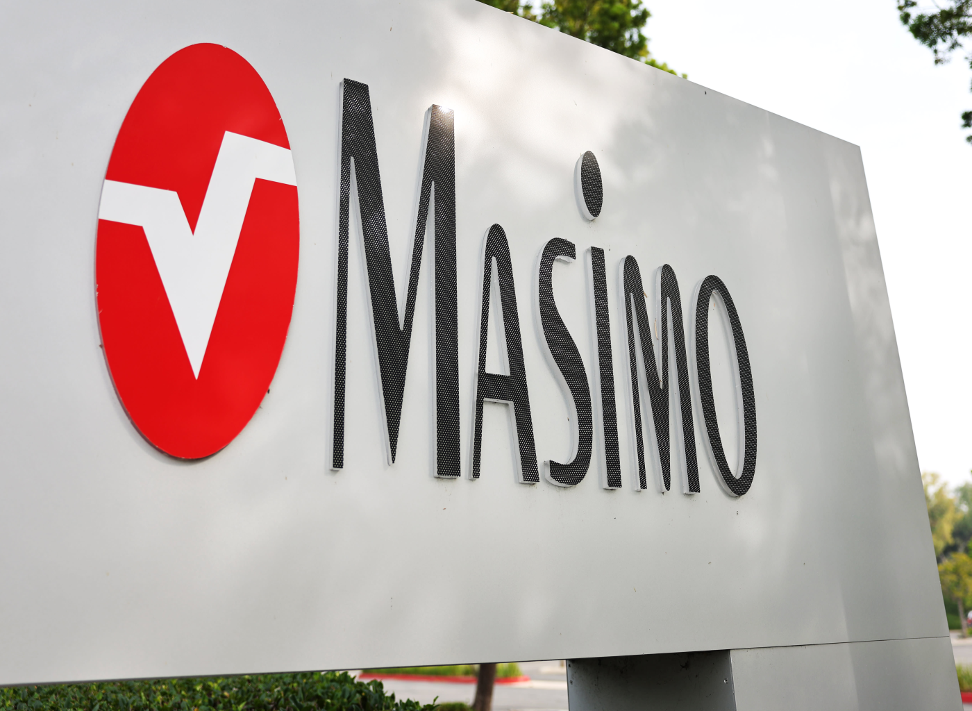 Masimo seeks to stave off proxy fight with Politan, makes settlement offer