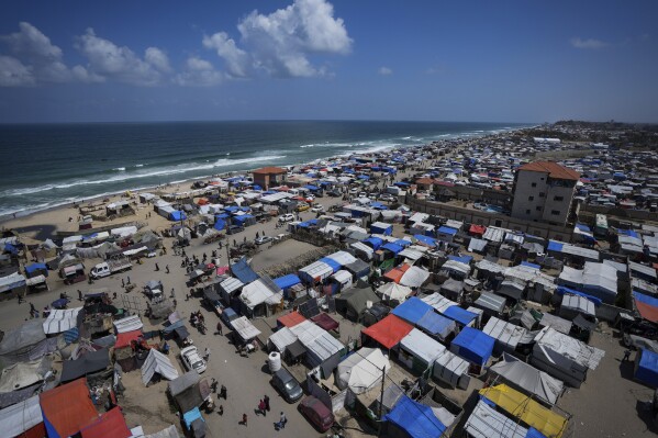 Misery deepens in Gaza’s Rafah as Israeli troops press operation