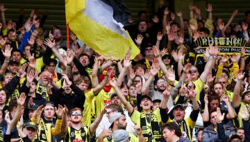 Football: Stadium sold out for  Wellington Phoenix's A-League semi-final showdown against Victory