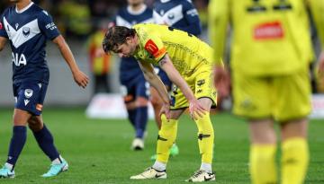 Football: Extra-time heartbreak, as Wellington Phoenix fall short of first-ever A-League final against Melbourne Victory