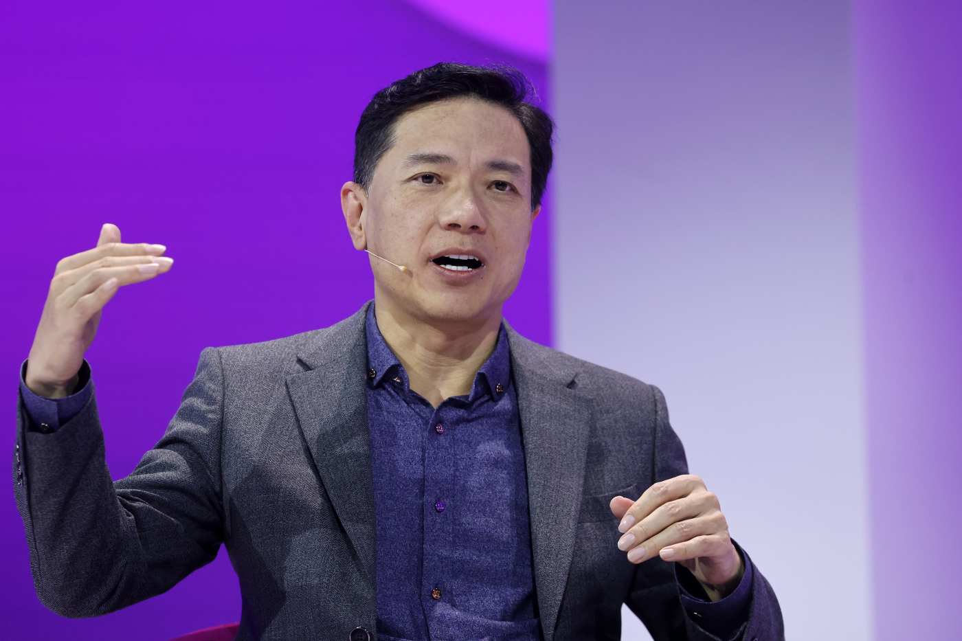 Elon Musk predicts smarter-than-humans AI in 2 years. The CEO of China's Baidu says it's 10 years away