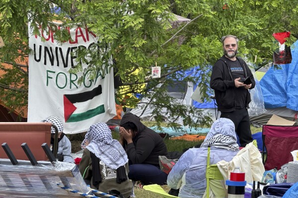 Police dismantle pro-Palestinian camp at Wayne State University in Detroit