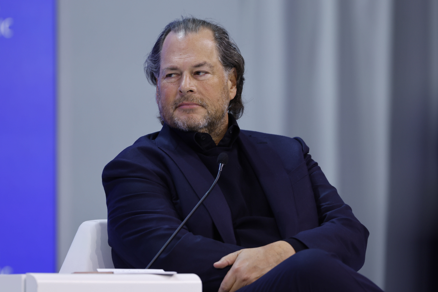 Salesforce shares plunge 17% on revenue miss, weak forecast