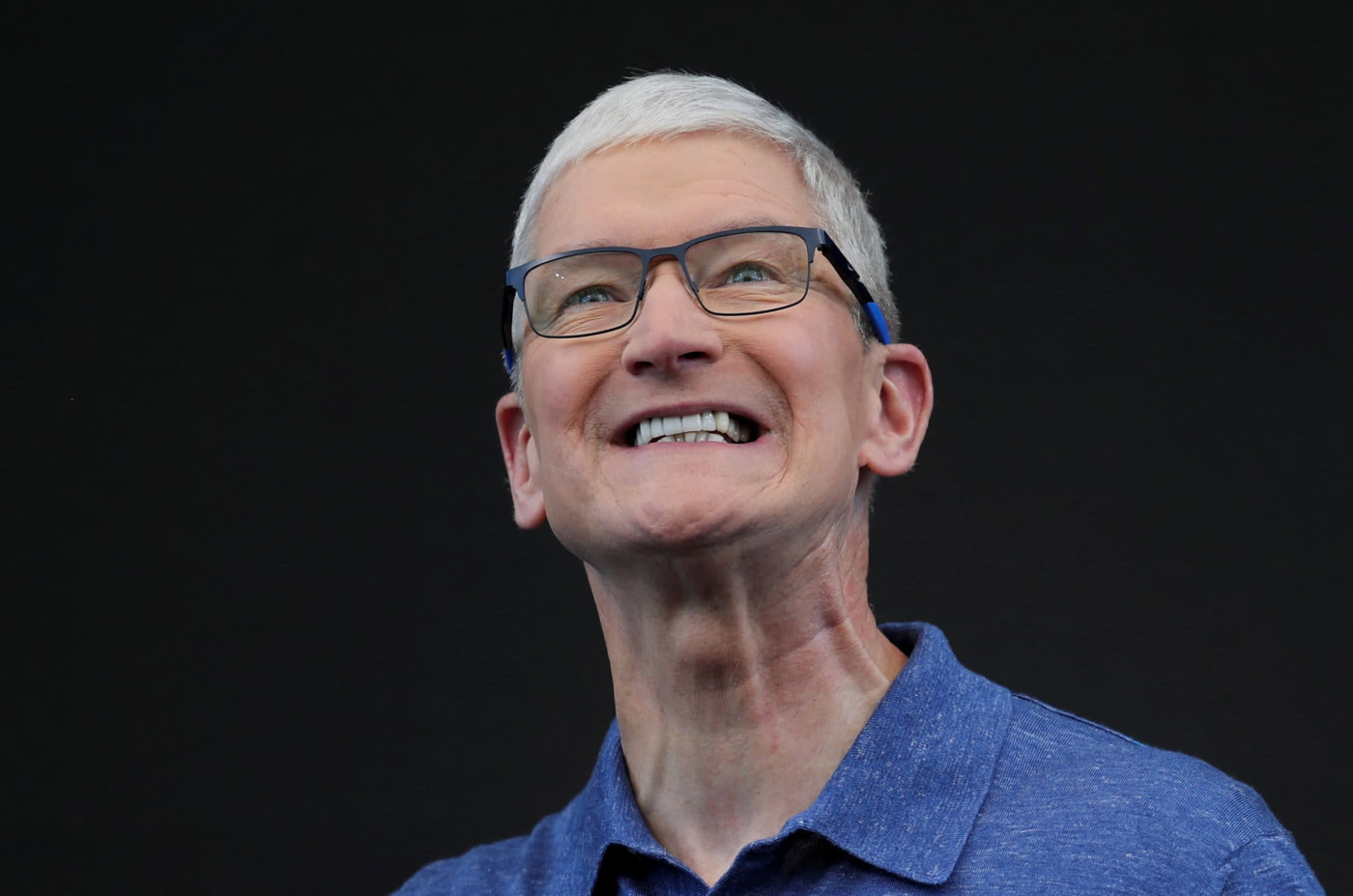 Apple surpasses Microsoft as world's most valuable company after unveiling AI plans