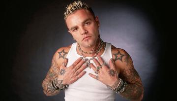 Seth Binzer, lead singer for Crazy Town who was known as Shifty Shellshock, dead at 49