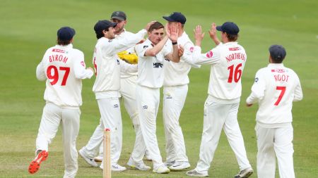 Glamorgan’s 592 vs Gloucestershire is third highest total in fourth innings of first-class cricket what are top two?