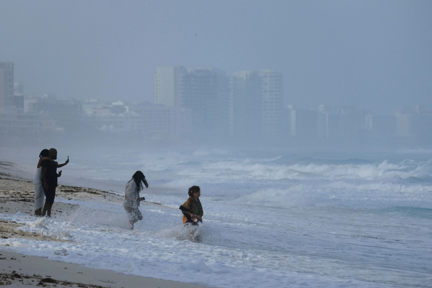 Hurricane Beryl makes landfall in Mexico after 11 killed across Caribbean