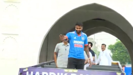 T20 World Cup winner Hardik Pandya given hero’s welcome in Vadodara