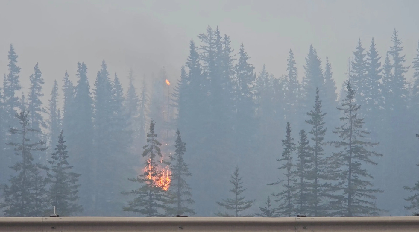 Rains help firefighters battle blazes in Canada’s Jasper National Park